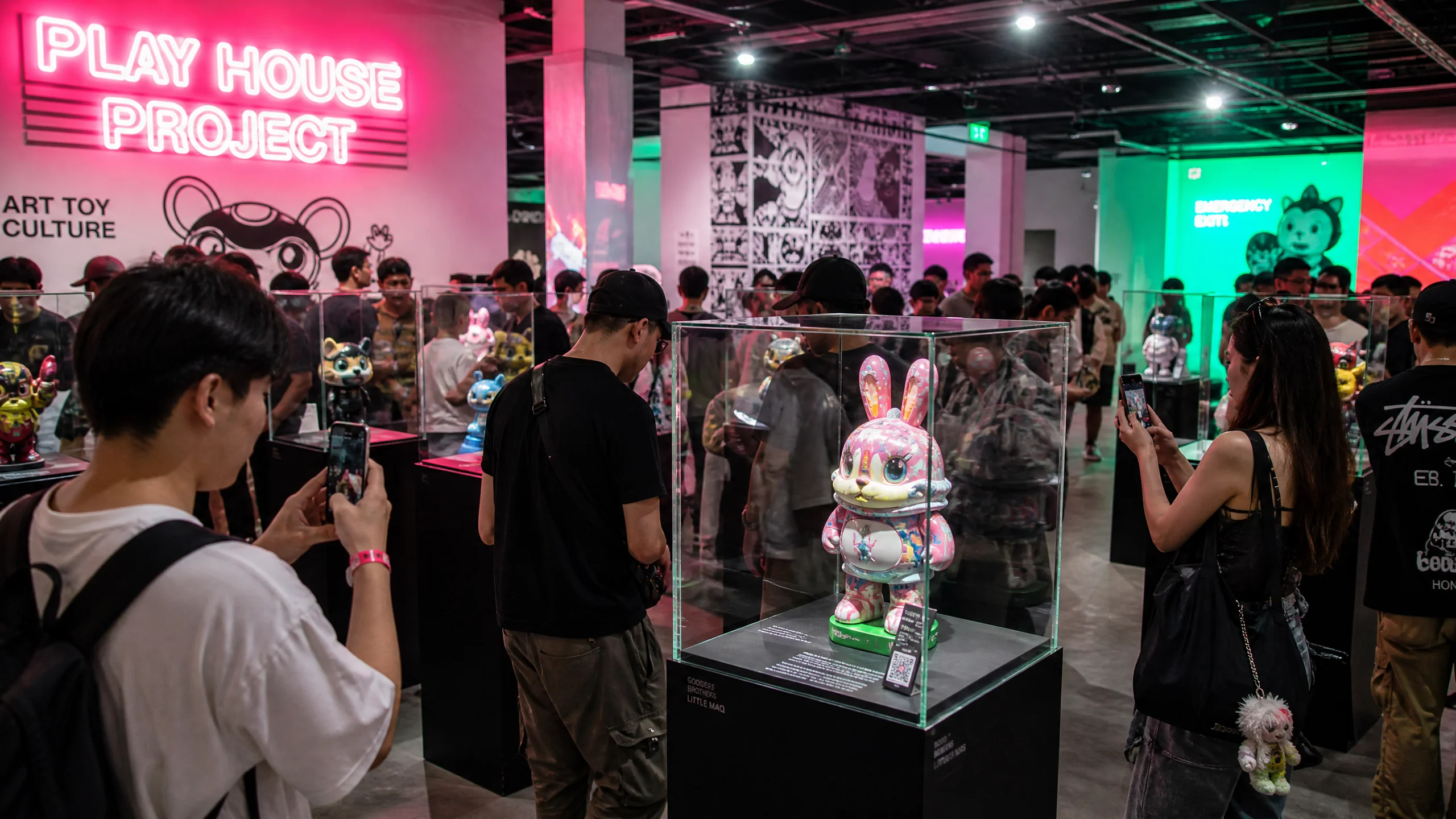 潮‌玩展会现场